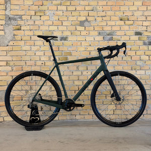 De Rosa Gravel Carbon | SRAM Rival AXS XPLR | Fulcrum Rapid Red AL | ACF 58 / BR 57,5