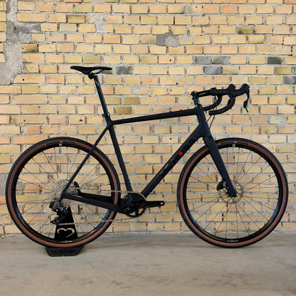 De Rosa Gravel Carbon | SRAM Rival AXS XPLR | Fulcrum Rapid Red AL | ACF 58 / BR 57,5
